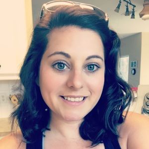 Meet your Posher, Ashlee